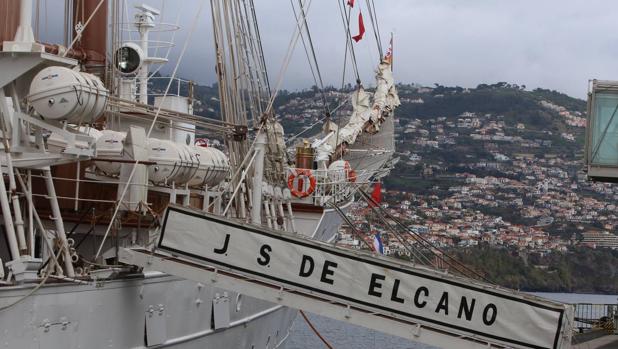 La Armada desmiente que haya una epidemia de dengue en el Elcano