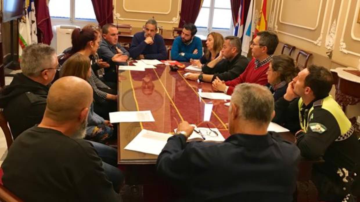 Los acomodadores se reunieron con representantes sindicales y del PSOE en el Ayuntamiento.