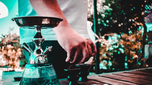 No se podrá fumar en cachimbas en las casetas de la feria de Dos Hermanas