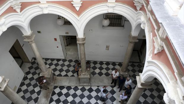 La Junta abre las puertas a la financiación del Museo del Carnaval de Cádiz