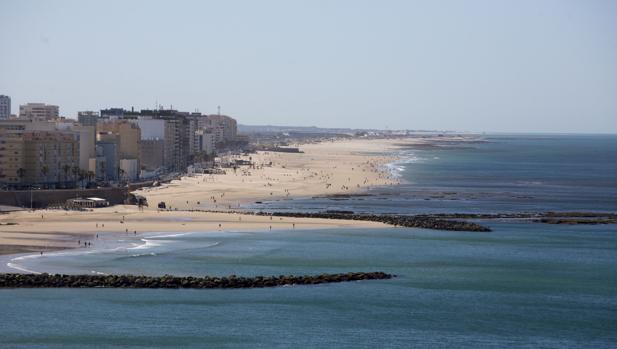 El tiempo en Cádiz: la lluvia regresa pese al calor