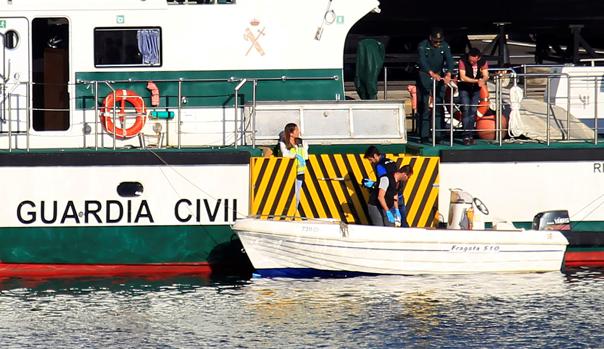 El piloto de la lancha que mató al niño será acusado de blanqueo de capital