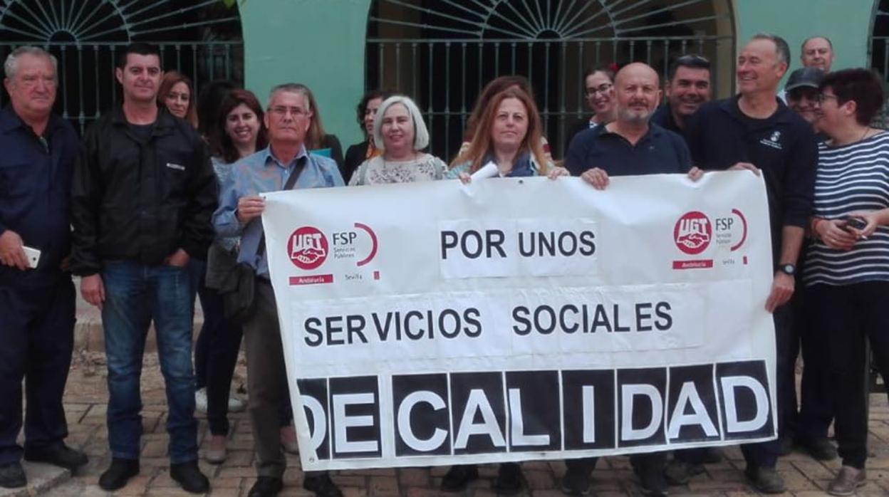 Los trabajadores del Centro de Servicios Sociales sufren agresiones y amenazas