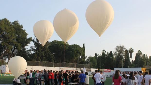 La cal de Morón despega de Utrera para protagonizar un paseo por la estratosfera