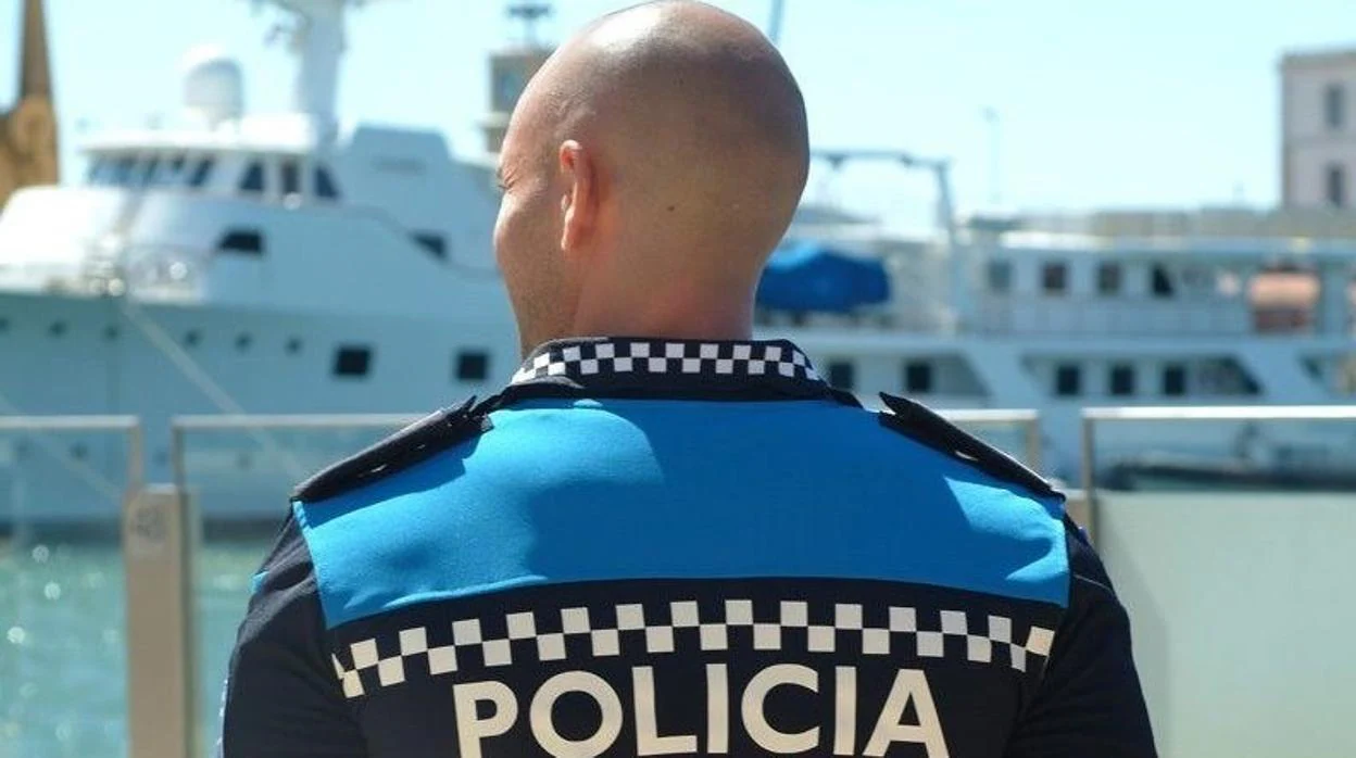 La Autoridad Portuaria de Cádiz reconocerá como agentes de la autoridad a la Policía Portuaria