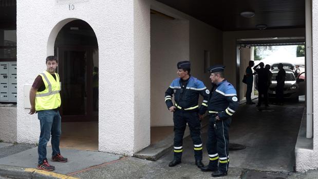 Tres sevillanos, dos de Pilas y uno de Arahal, asesinados en la ciudad francesa de Pau