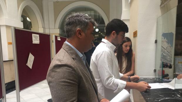 El PP exige al alcalde que tome medidas en el área de Juventud ante la falta de gestión