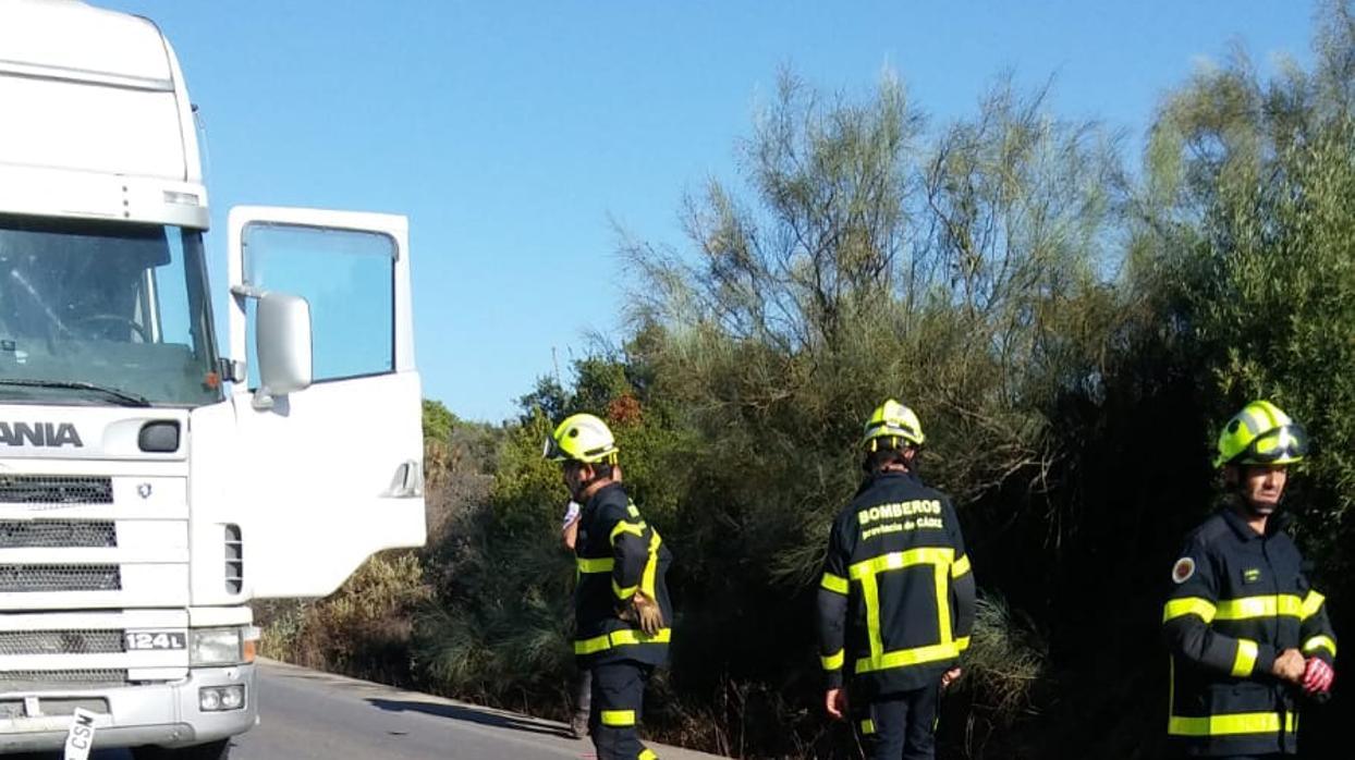 Dos accidentes de tráfico mortales dejan dos fallecidos en Rota y Arcos