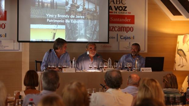 La leyenda del vino y el brandy toma El Buzo