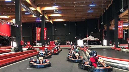 Los amantes de la velocidad tienen una cita en los kartings de la provincia