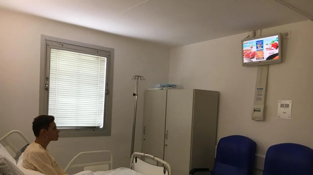 El Hospital de Jerez incorpora la televisión gratis en sus habitaciones