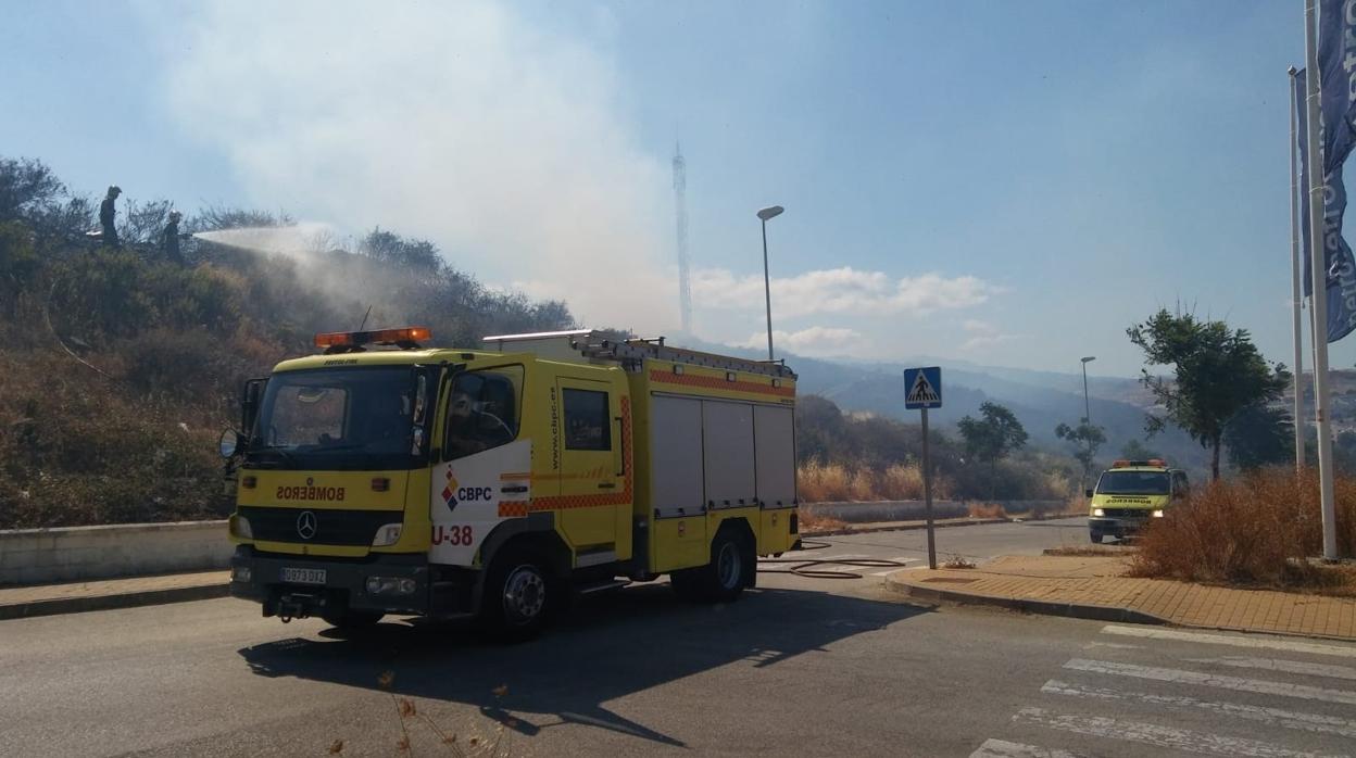 Atendidas cuatro personas en un incendio en una vivienda de Sanlúcar