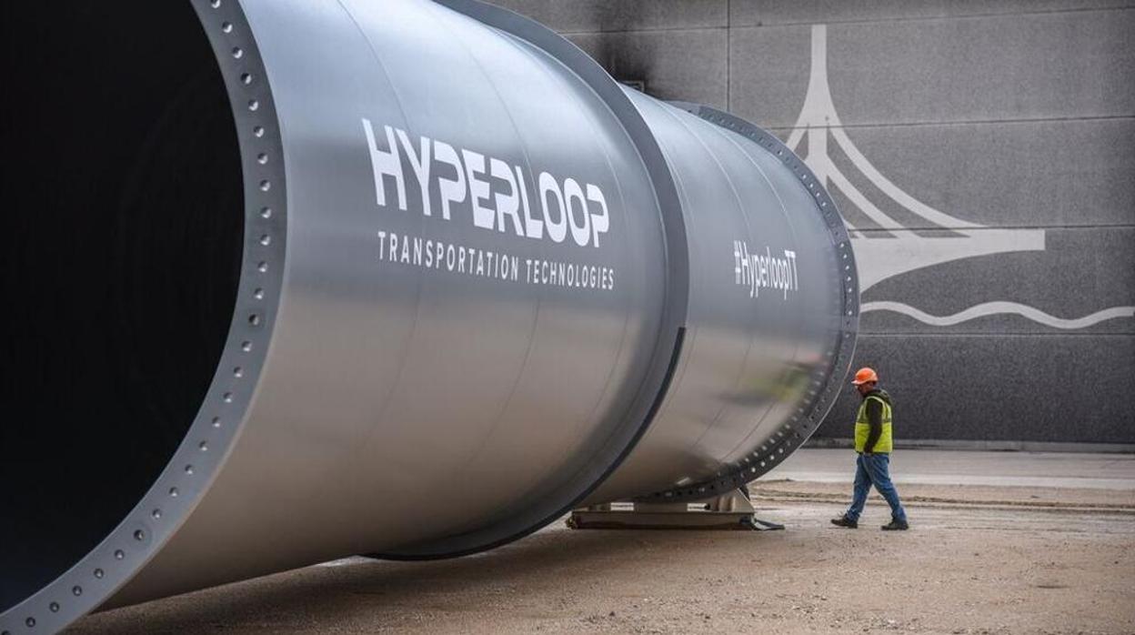 Imagen del prototipo del tubo por donde se ensayará la circulación del Hyperloop