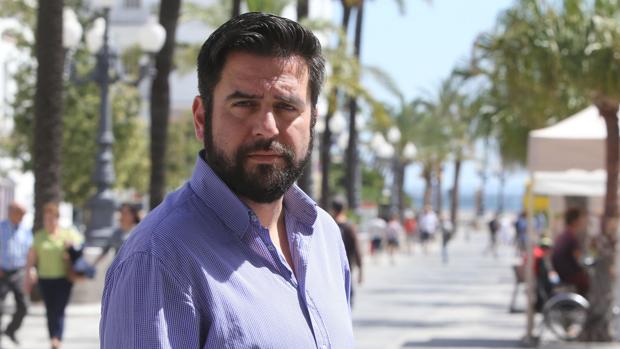 Fran González: El acuerdo «remarca el compromiso de Pedro Sánchez con Cádiz»