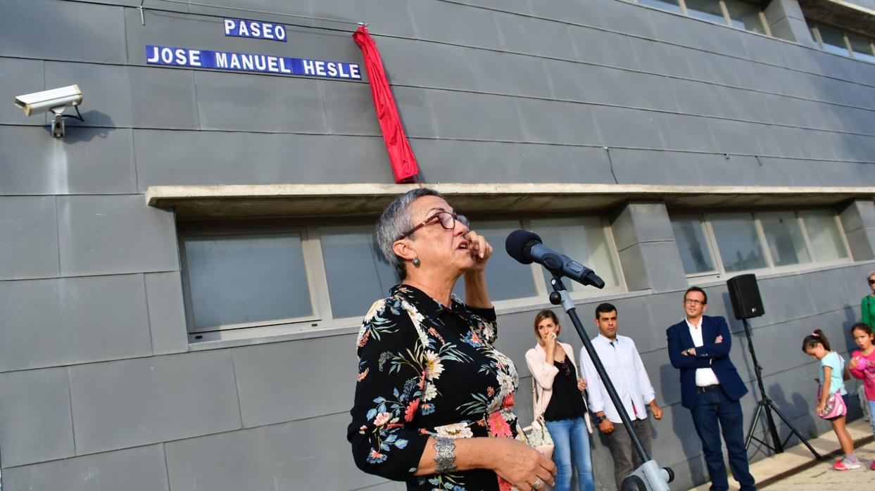 La viuda de Hesle, durante la inauguración.