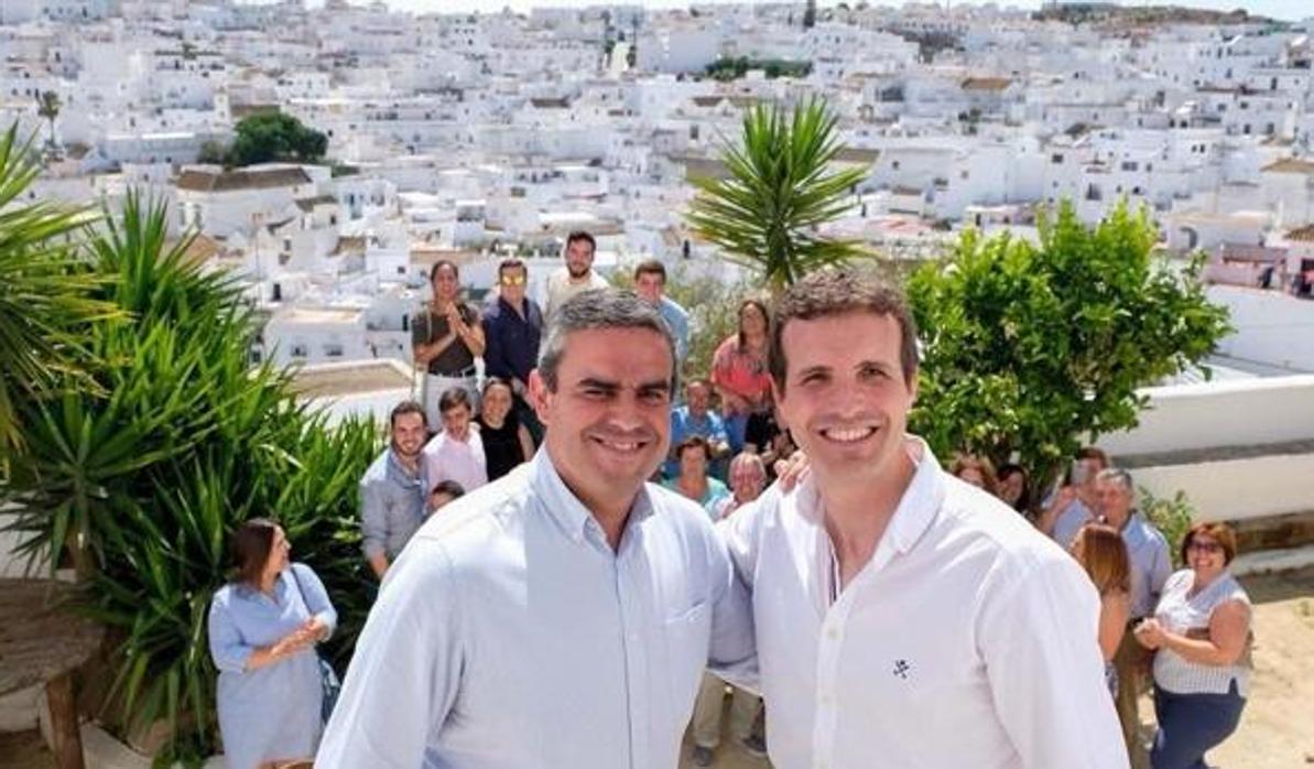 Ortiz y Casado en Vejer hace pocos meses