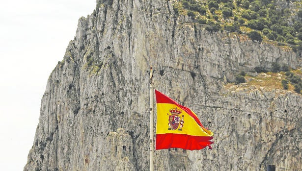 El Campo de Gibraltar y el Brexit: ¿Alguien puede acompañarle a la salida?