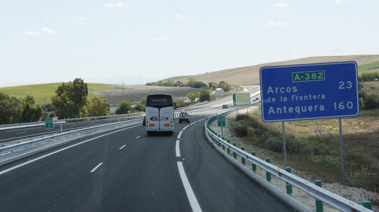 Ciudadanos considera prioritario acabar la autovía Arcos-Antequera