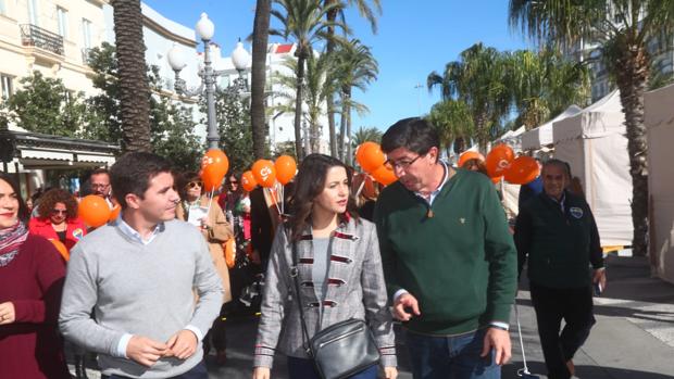 Ni PSOE, ni Podemos ni VOX, Ciudadanos solo pactará con el PP