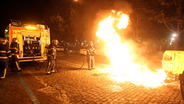 El alcalde y la oposición condenan los actos vandálicos en la manifestación contra Vox