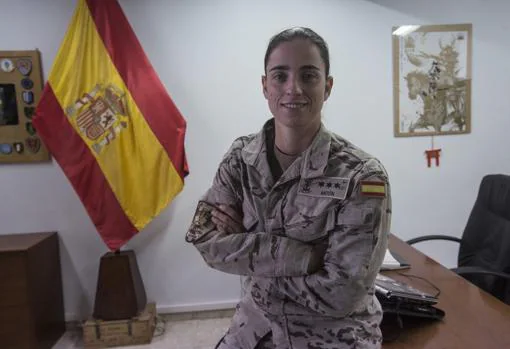 La capitán de Infantería de Marina Diana Antón González, en el Tercio de Armada.