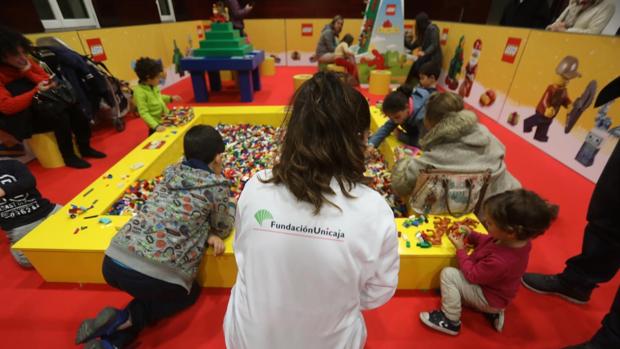 Fundación Unicaja ofrece en Cádiz una Navidad llena de actividades para los más pequeños