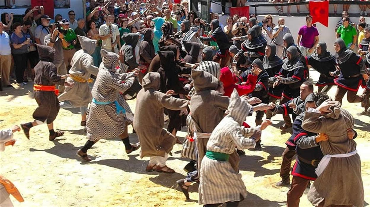 El BOJA publica la declaración de Interés Turístico de la Fiesta de Moros y Cristianos de Benamahoma