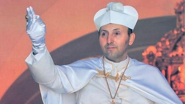La Fiscalía pide diez años de cárcel para el expapa de El Palmar de Troya y su pareja por el asalto a la iglesia
