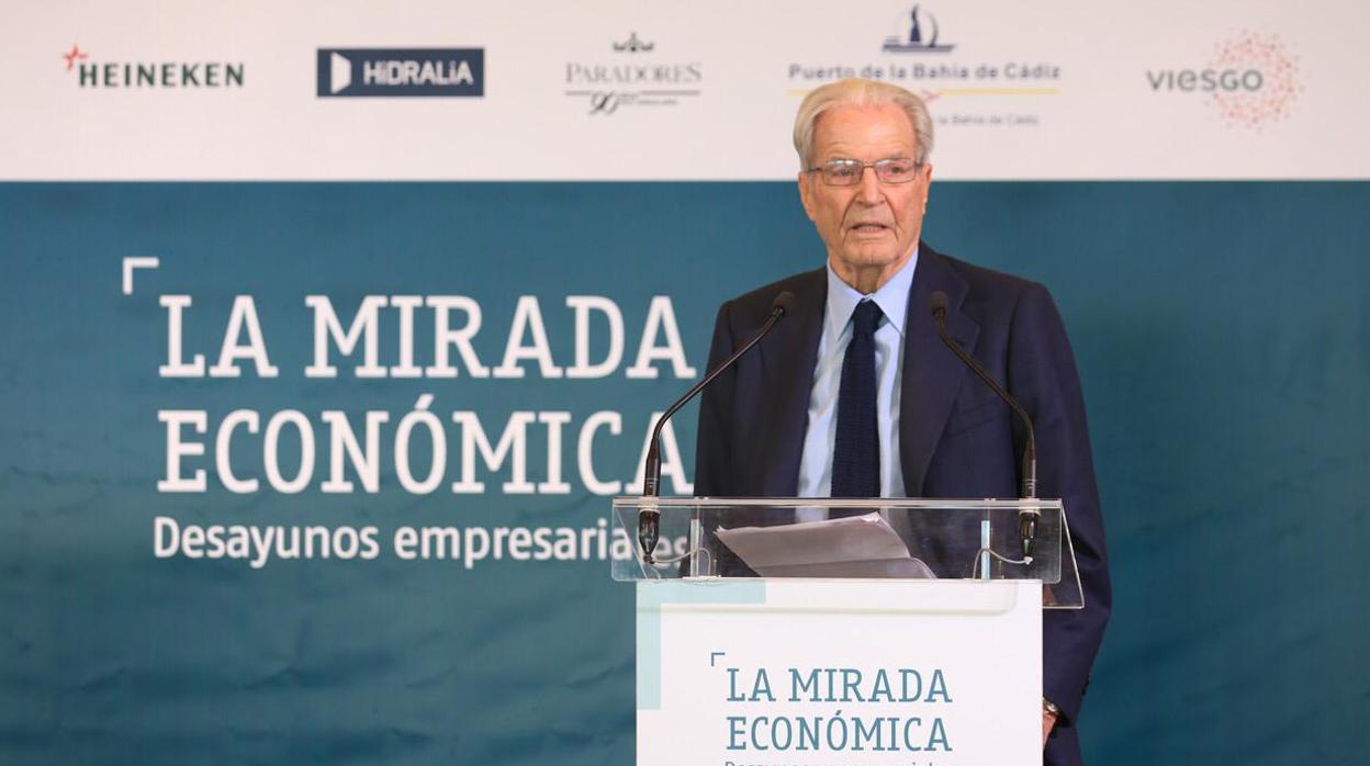 Garrigues Walker durante una reciente conferencia en Córdoba.