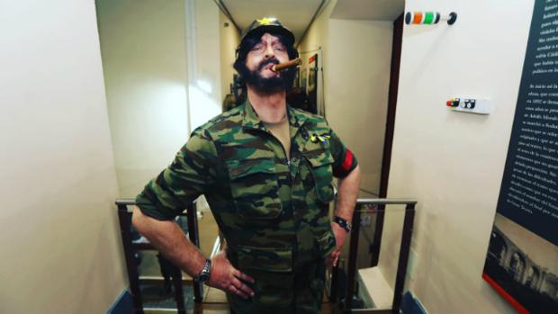 Calixto se apunta a la Revuelta: «Si Juan Carlos (Aragón) saca un romancero, también gana un primer premio»