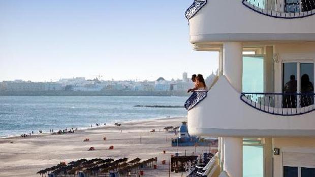 El tiempo en Cádiz: El sol lucirá con fuerza el primer fin de semana del Carnaval de Cádiz