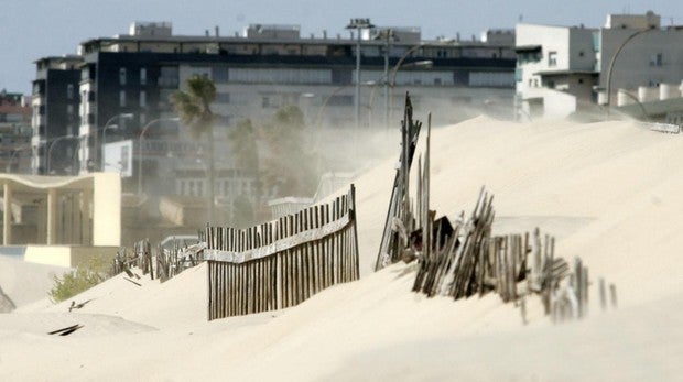 El tiempo en Cádiz: El temporal de Levante deja toda la provincia en alerta