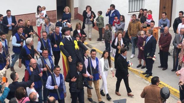 Coripe «ajusticia» este año a Carles Puigdemont en la tradicional Quema de Judas
