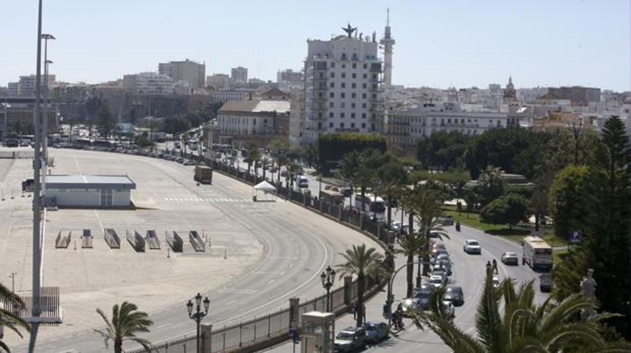 La Autoridad Portuaria pone fecha a la apertura del muelle-ciudad como zona peatonal