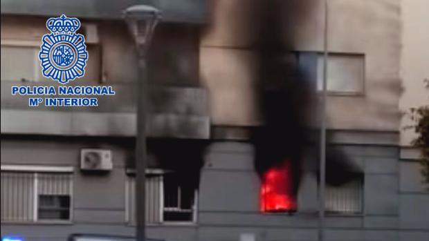 A prisión tras intentar prender fuego a la casa de su exnovio en Jerez como venganza