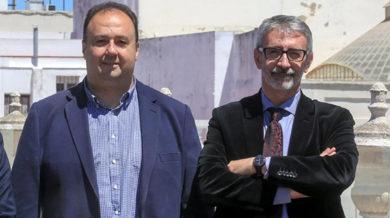 Casimiro Mantell y Francisco Piniella irán a la segunda vuelta para las elecciones a rector