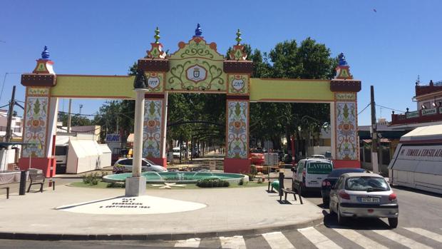 Lora del Río celebra hasta este domingo su bicentenaria feria, con un amplio programa de actuaciones musicales