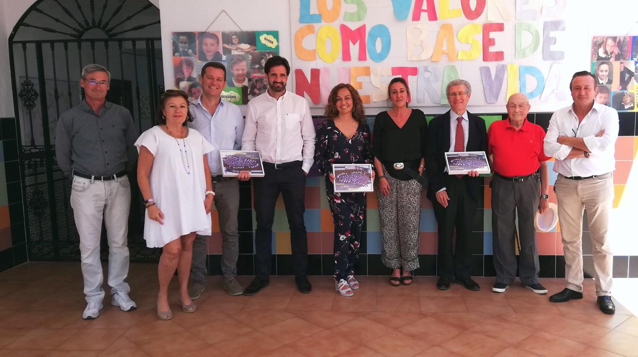 La viceconsejera de Educación, Marta Escrivá, en su visita al colegio Sagrado Corazón de Utrera