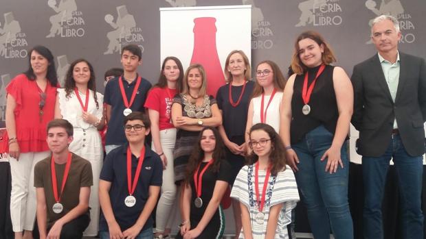 Jimena Gómez, Lucía Rosado y Antonio Dávila ganan el Concurso Coca-Cola de Jóvenes Talentos de Relato Corto de Cádiz