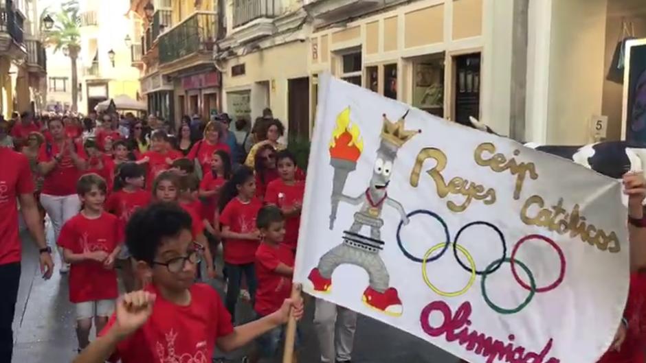 Vídeo: Pasacalles de las II Olimpiadas Escolares de Cádiz