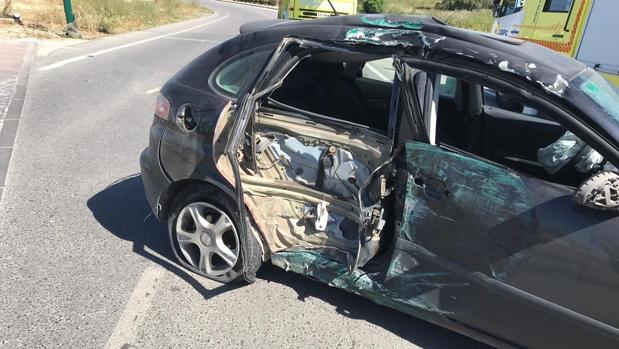 Un menor queda atrapado en un coche tras un accidente en Pelagatos, en Chiclana