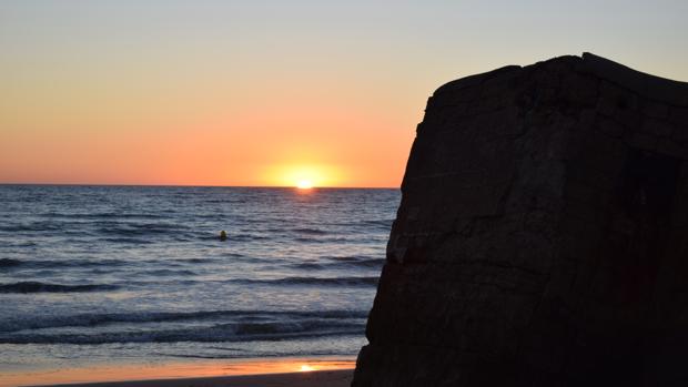 La playa de San Fernando es el destino favorito por los gaditanos para respirar aire puro, según un estudio