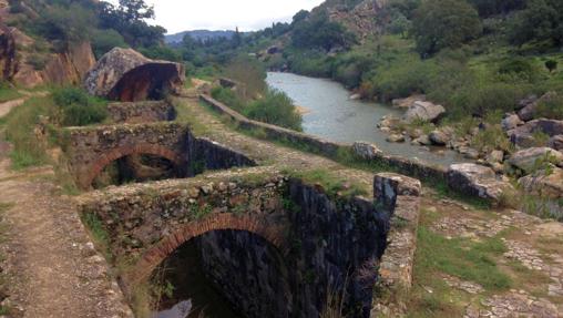 Canales de la Real Fábrica de Artillería.