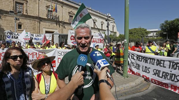 Diego Cañamero (Podemos) renuncia a su acta de concejal tras perder las elecciones en El Coronil