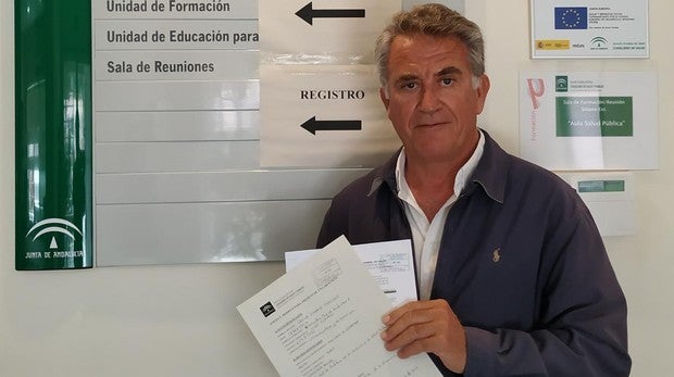 El ex concejal Jiménez solicita a la Junta que audite la salubridad en Espartinas