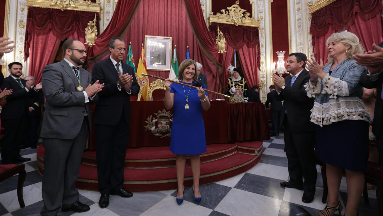 Investidura de Irene García en junio de 2015 como presidenta de la Diputación de Cádiz