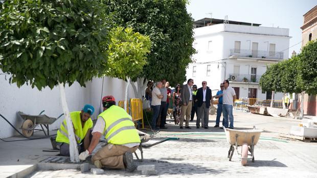 La Diputación de Sevilla destina 14 millones de euros para infraestructuras urbanas en la provincia