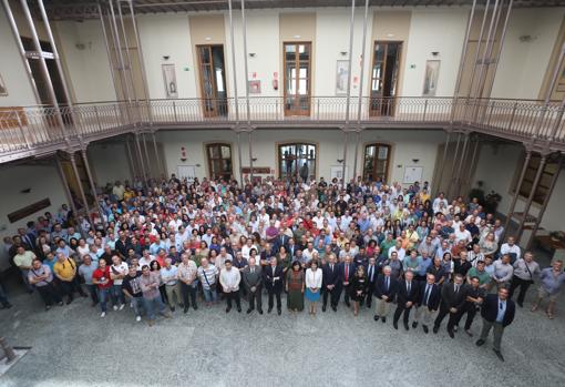 Foto de familia de Navantia en el Palacio de Congresos de Cádiz