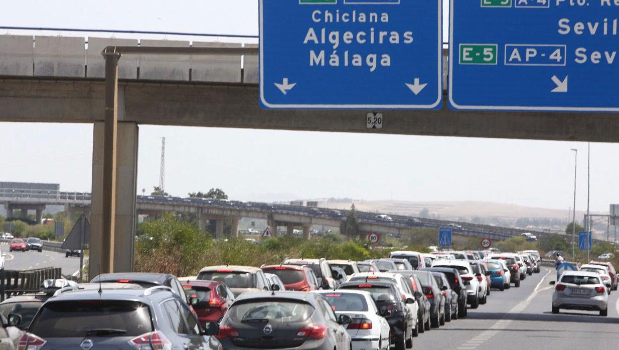 Rutas alternativas para evitar atascos en la provincia de Cádiz recomendadas por la DGT