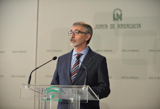 Francisco Piniella promete el cargo reclamando financiación «estable» para la UCA